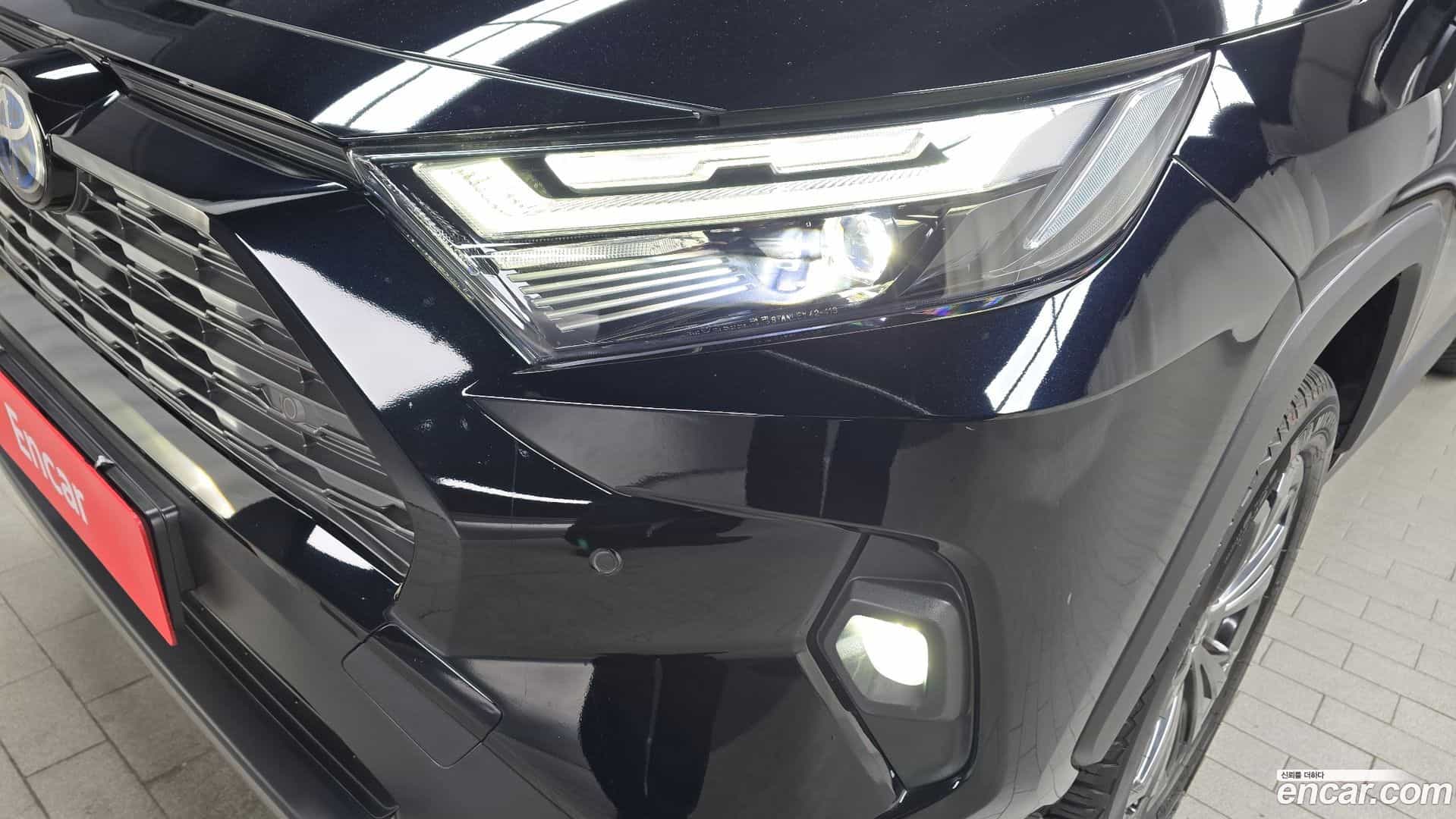 RAV4 Toyota 2023.3-OUTER-032