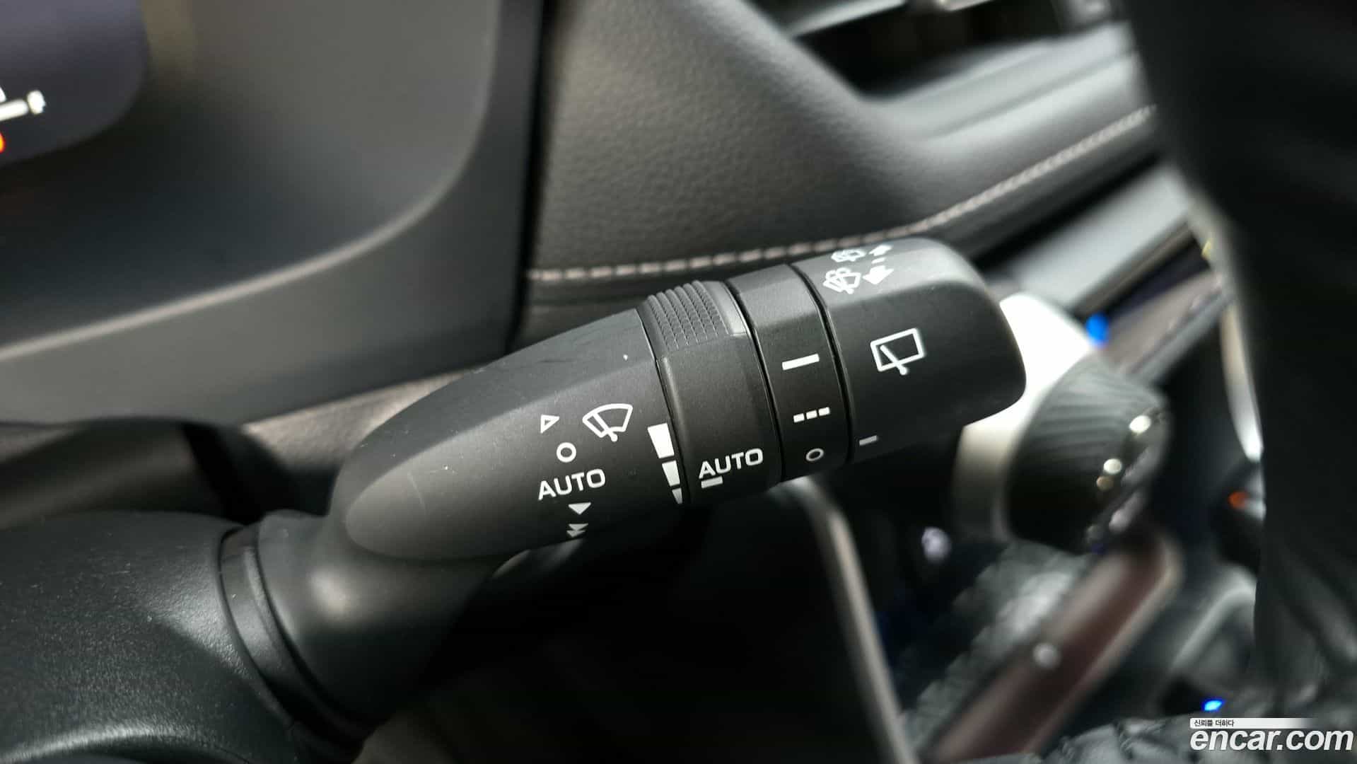 RAV4 Toyota 2023.3-OPTION-046