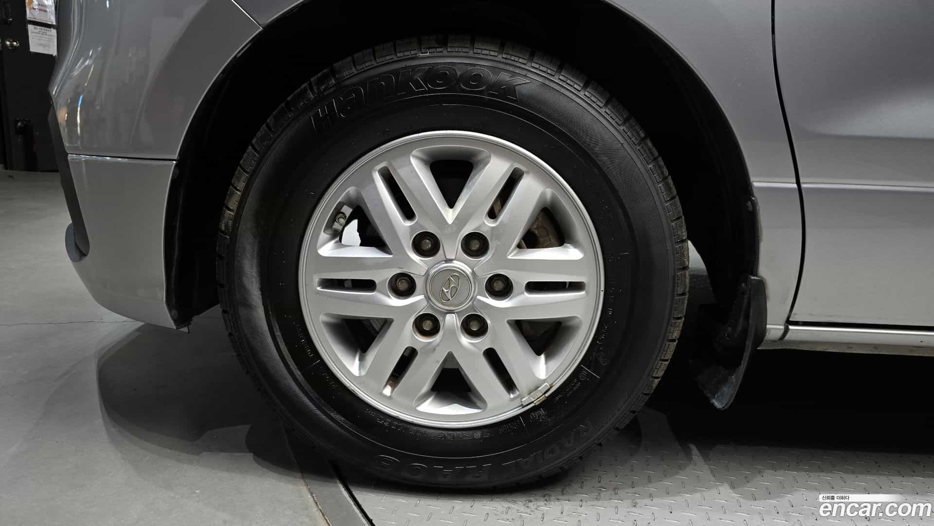 Starex Hyundai 2018.4-OUTER-005
