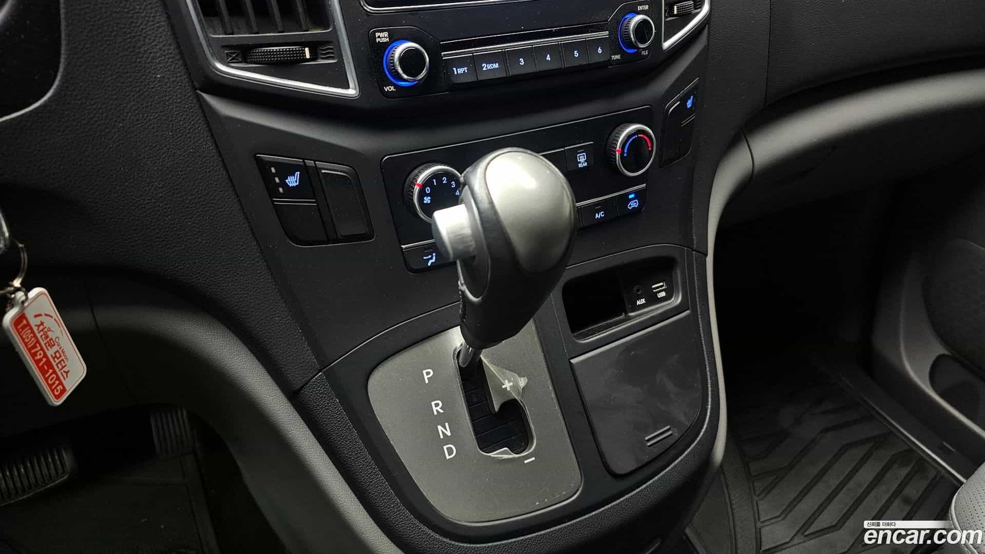 Starex Hyundai 2018.4-INNER-009