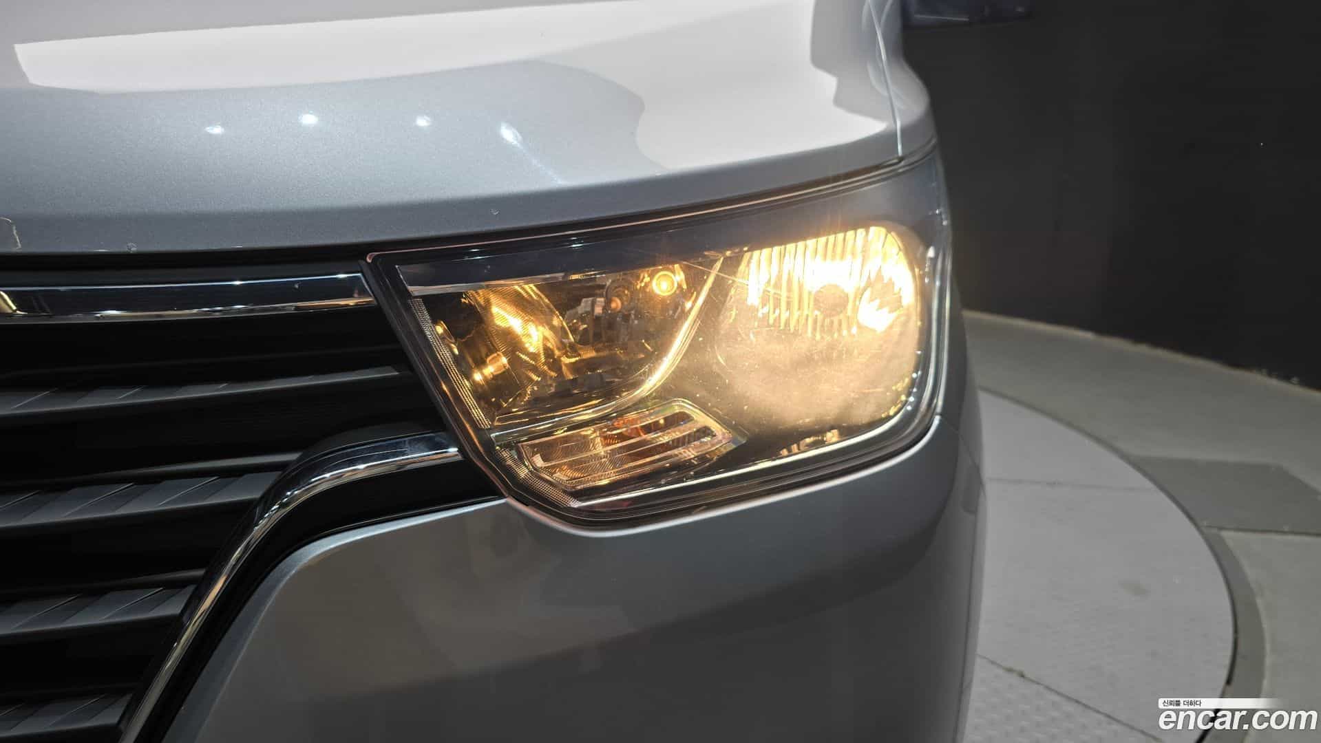 Starex Hyundai 2018.4-OUTER-032