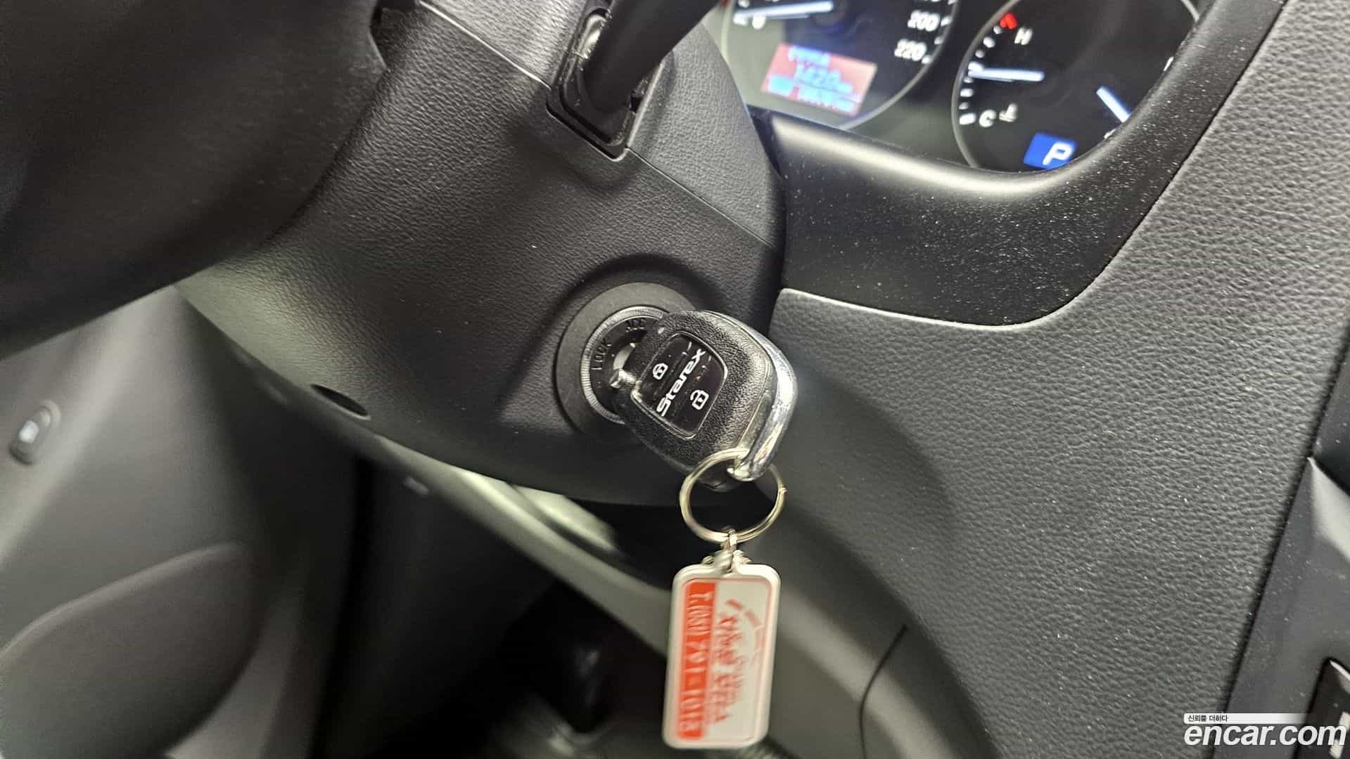 Starex Hyundai 2018.4-OPTION-042