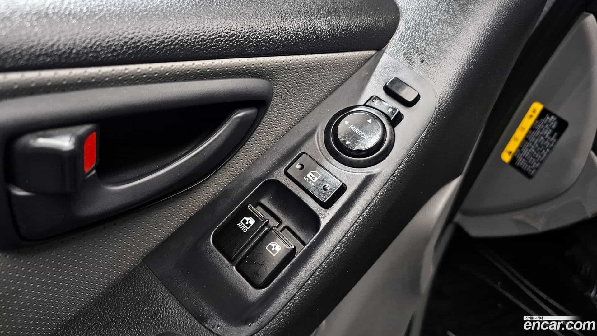 Starex Hyundai 2018.4-OPTION-043