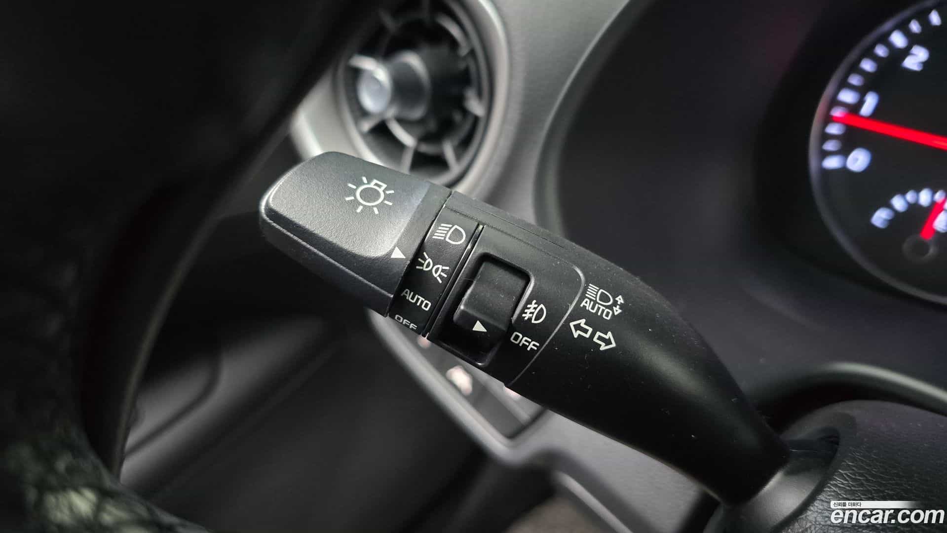 K3 Kia 2019.4-OPTION-040