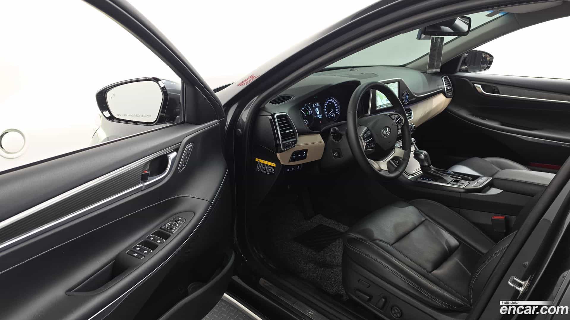 Grandeur Hyundai 2019.8-INNER-010
