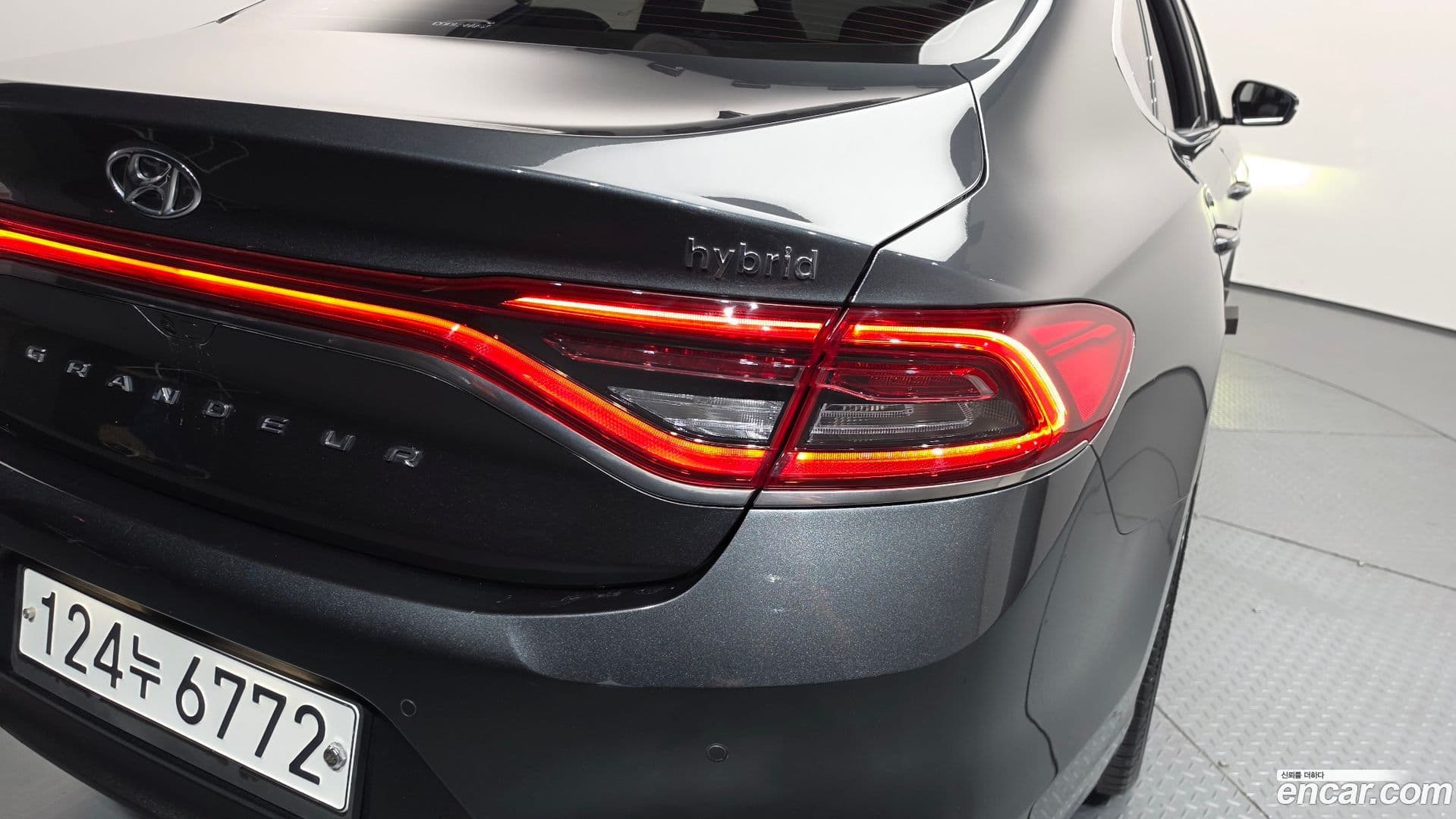 Main__Slider__Photo:Grandeur Hyundai 2019.8-22