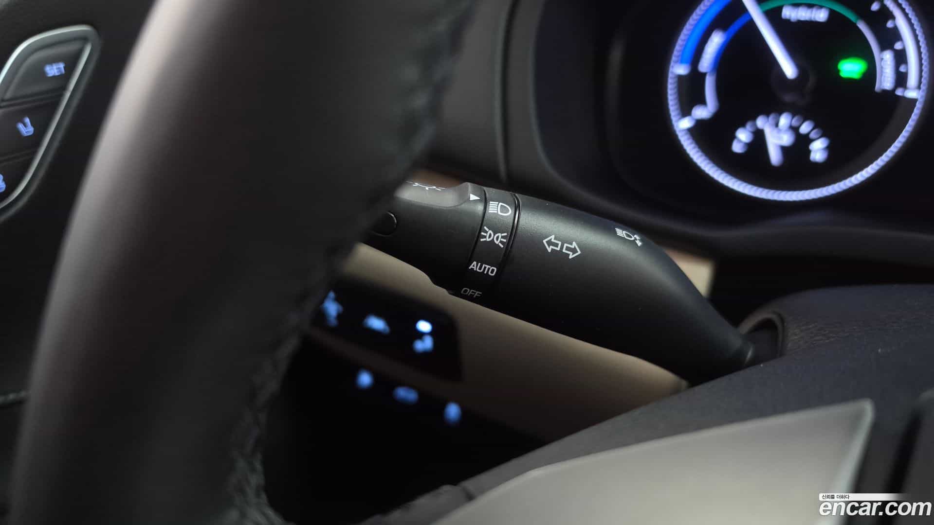 Grandeur Hyundai 2019.8-OPTION-047