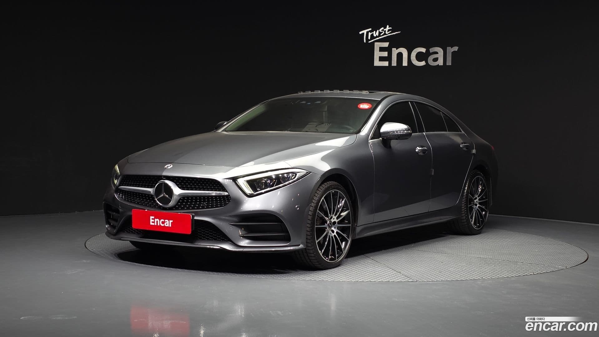 Main__Slider__Photo:CLS-Class Mercedes-Benz 2018.10-0