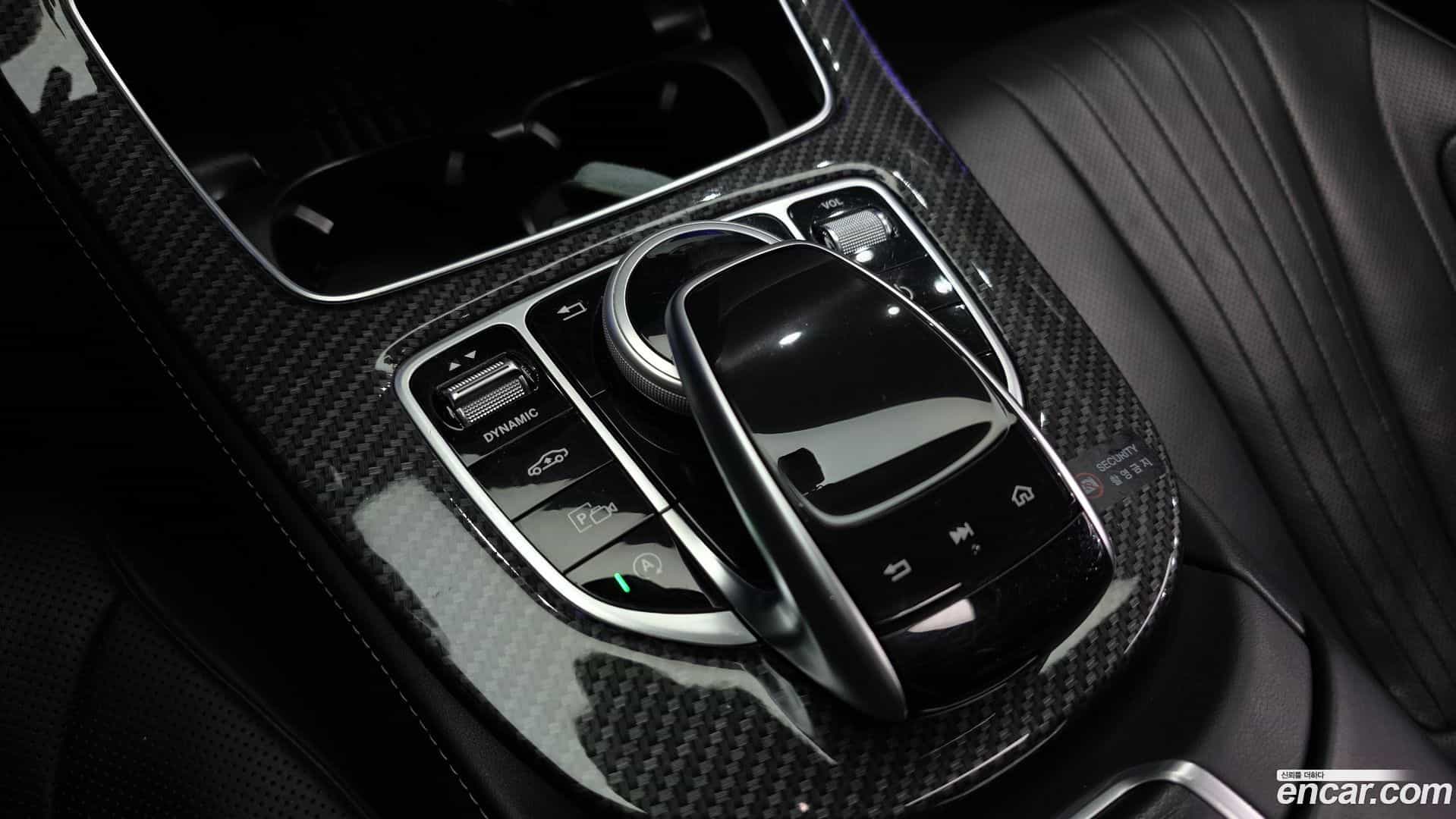 CLS-Class Mercedes-Benz 2018.10-OPTION-045