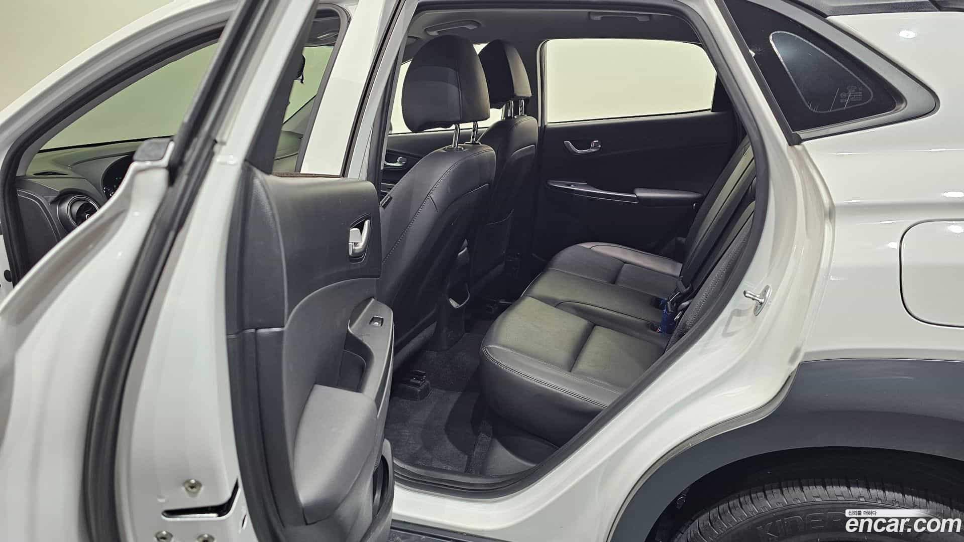 Kona Hyundai 2022.3-OPTION-015