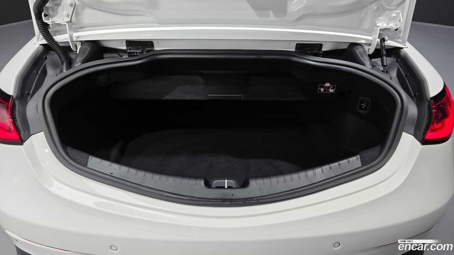 CLE-Class Mercedes-Benz 2024.7-OPTION-024