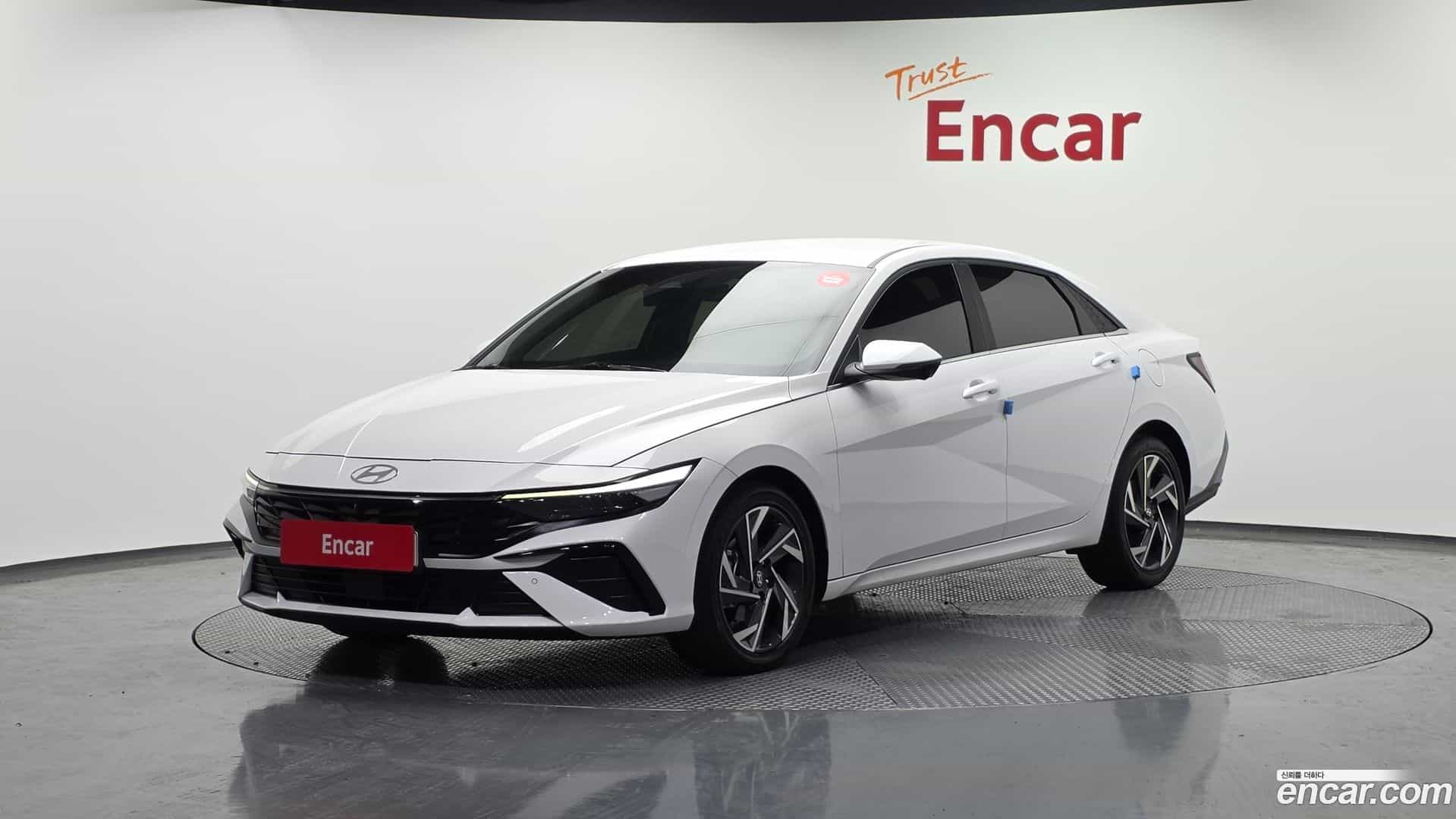 AVANTE Hyundai 2023.5-OUTER-001