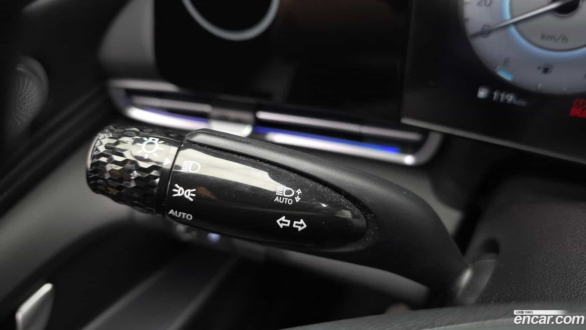 AVANTE Hyundai 2023.5-OPTION-042