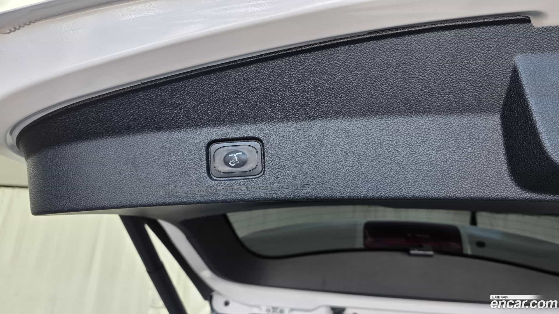 Explorer Ford 2018.11-OPTION-046