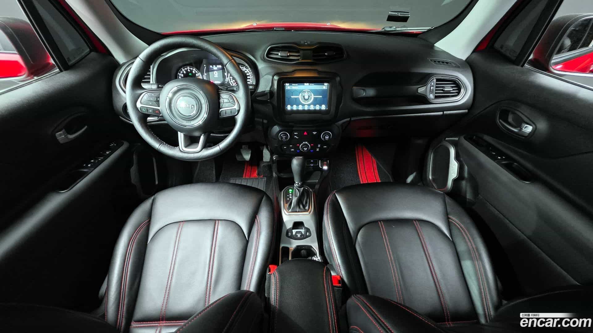 Renegade Jeep 2022.9-INNER-007