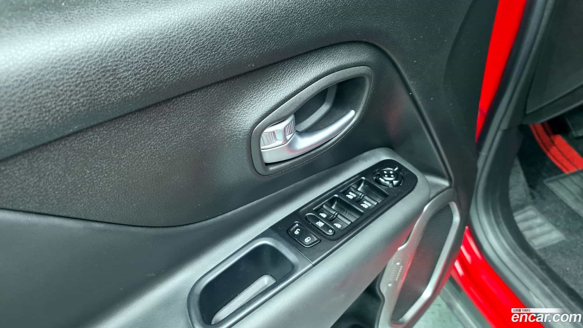 Renegade Jeep 2022.9-OPTION-042