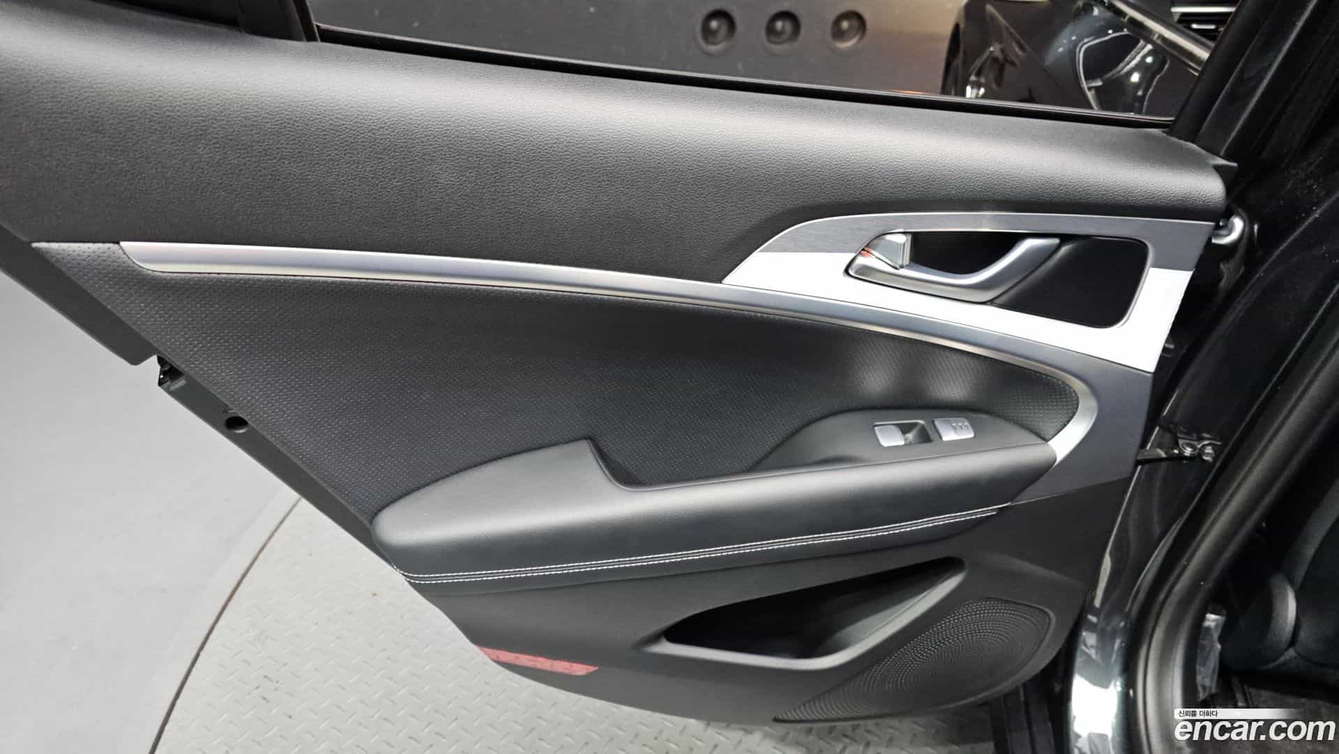 G70 Genesis 2018.11-INNER-035