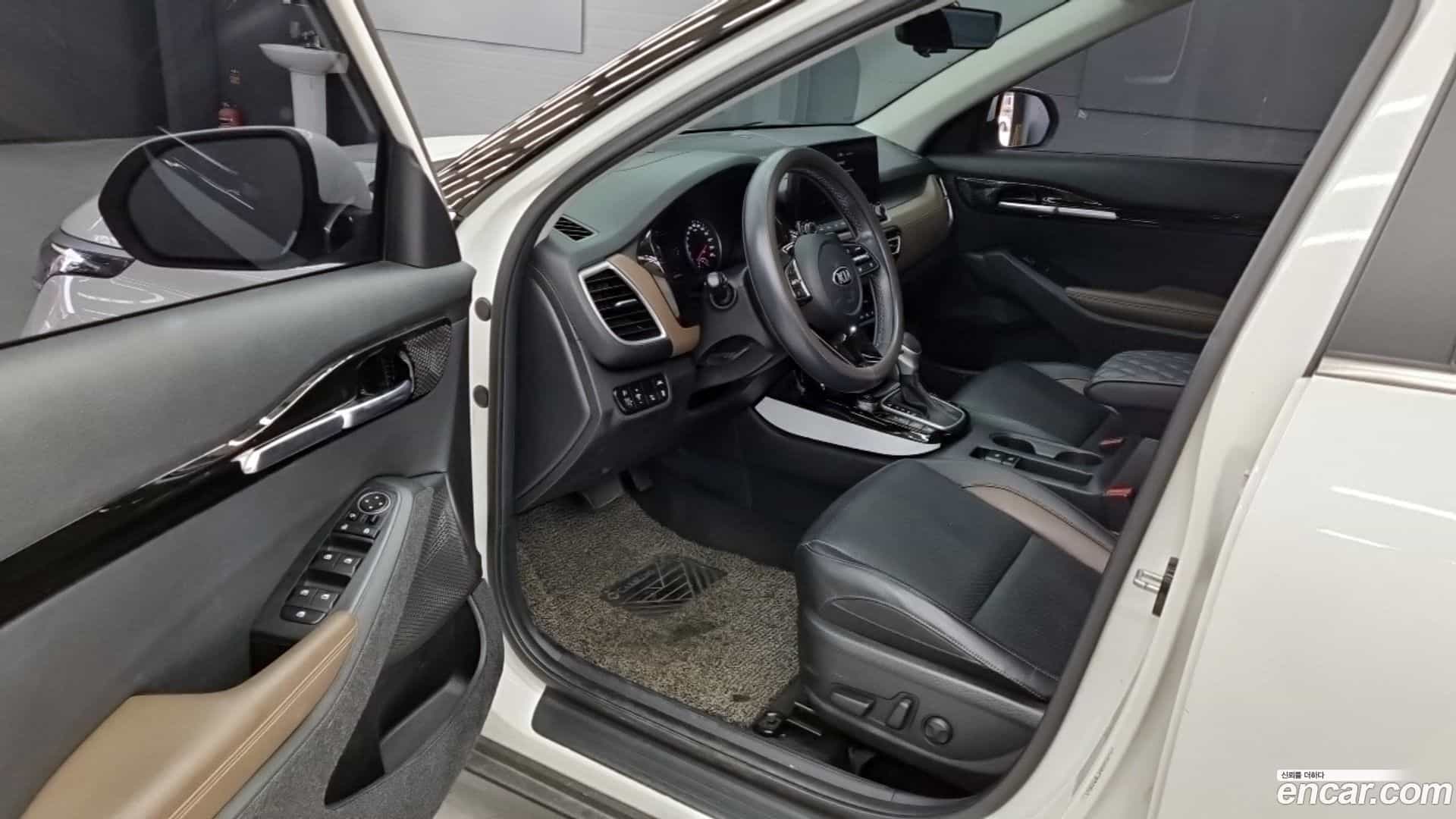 Seltos Kia 2021.0-INNER-007