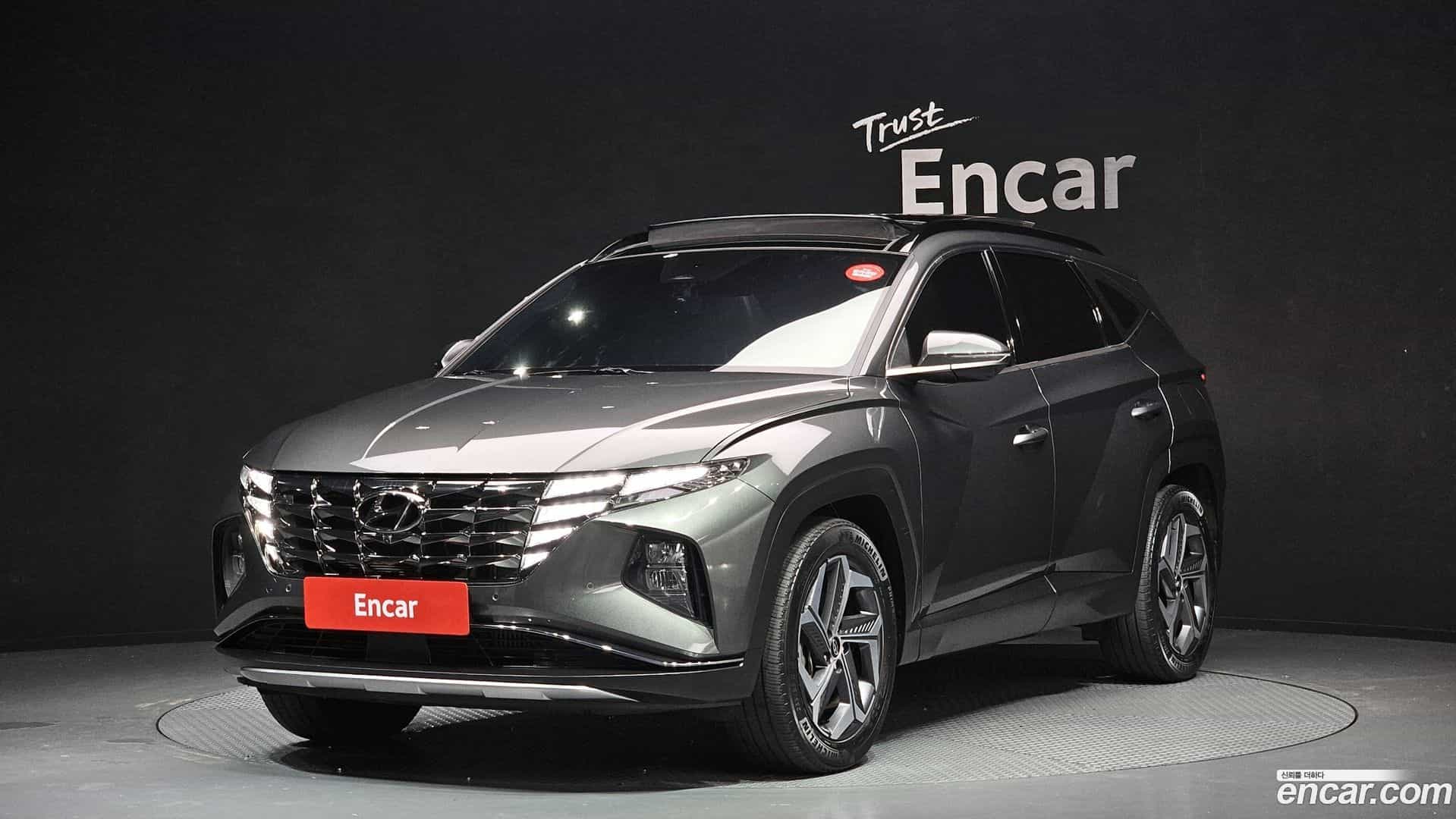 Tucson Hyundai 2021.0-OUTER-001