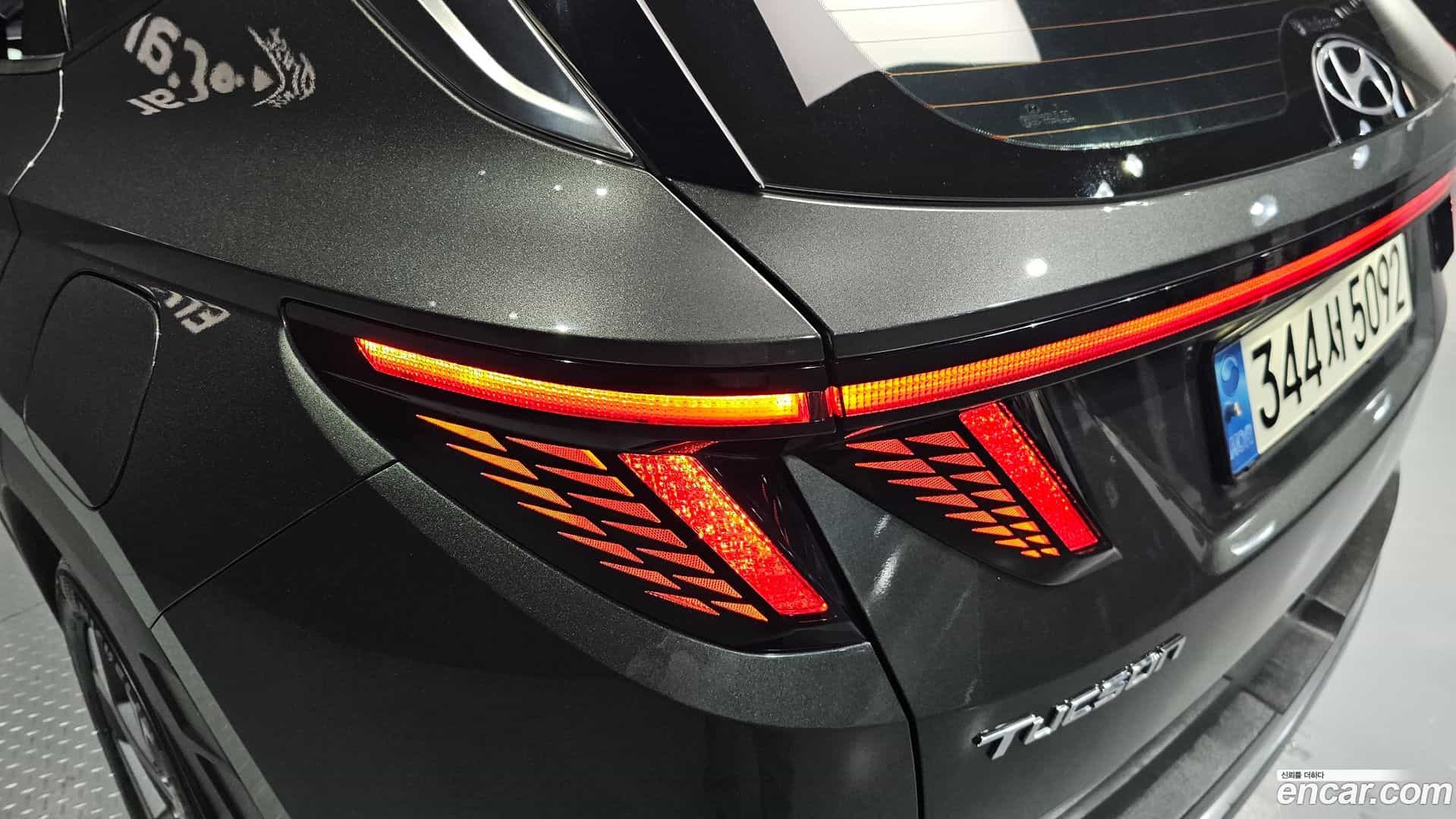 Tucson Hyundai 2021.0-OUTER-033