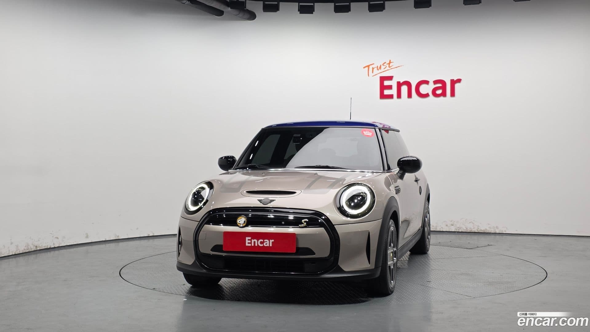 Main__Slider__Photo:Cooper Mini 2022.5-2