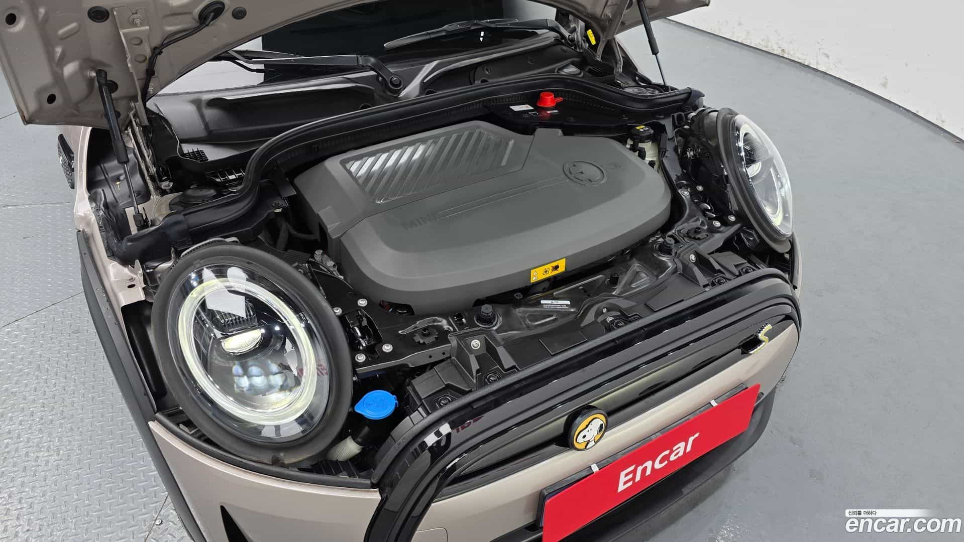 Cooper Mini 2022.5-OUTER-006
