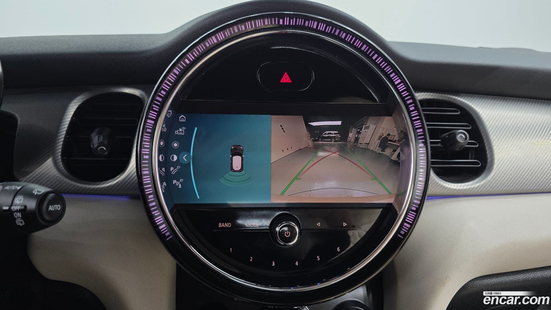Main__Slider__Photo:Cooper Mini 2022.5-16