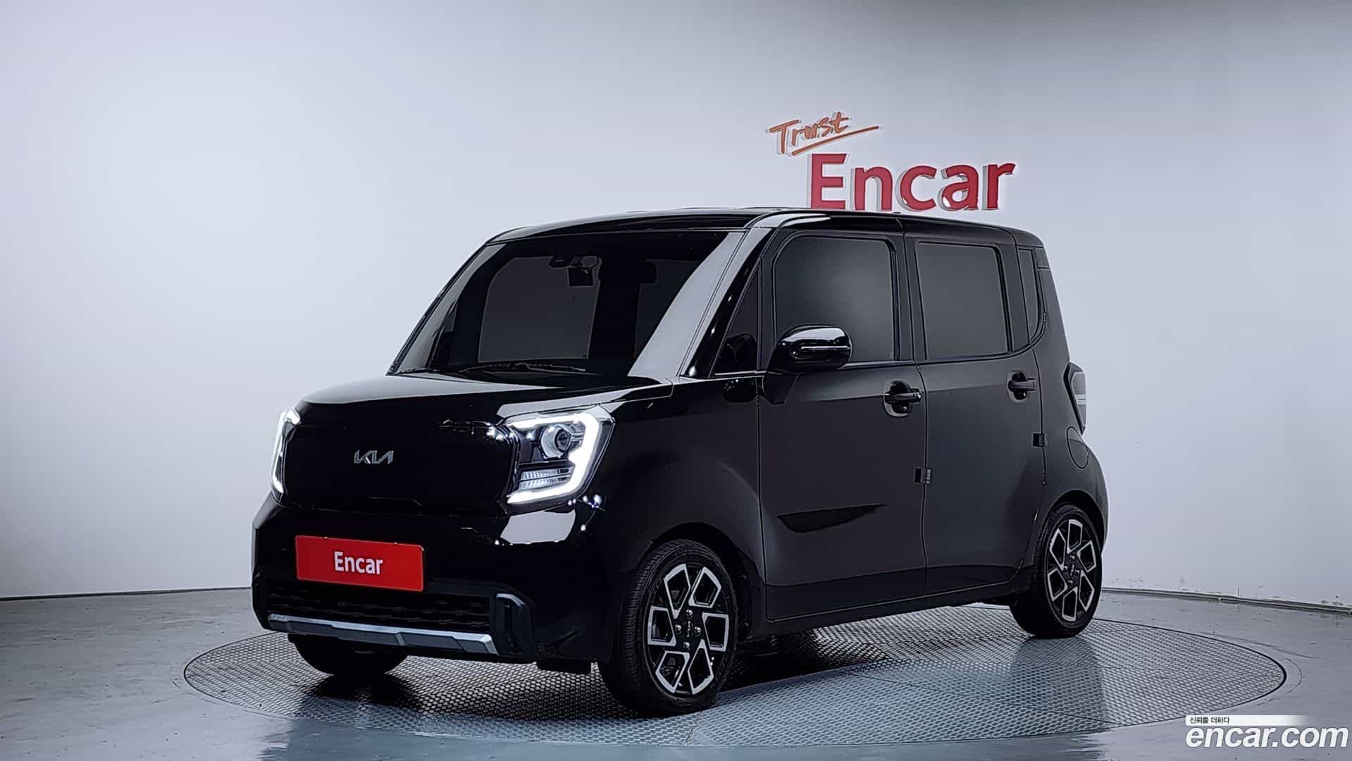RAY Kia 2022.8-OUTER-001