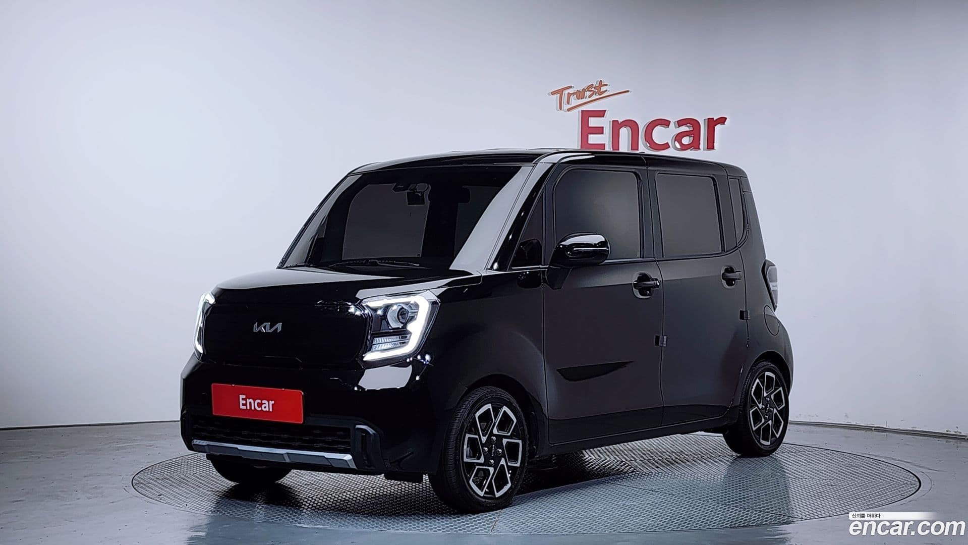 Main__Slider__Photo:RAY Kia 2022.8-0