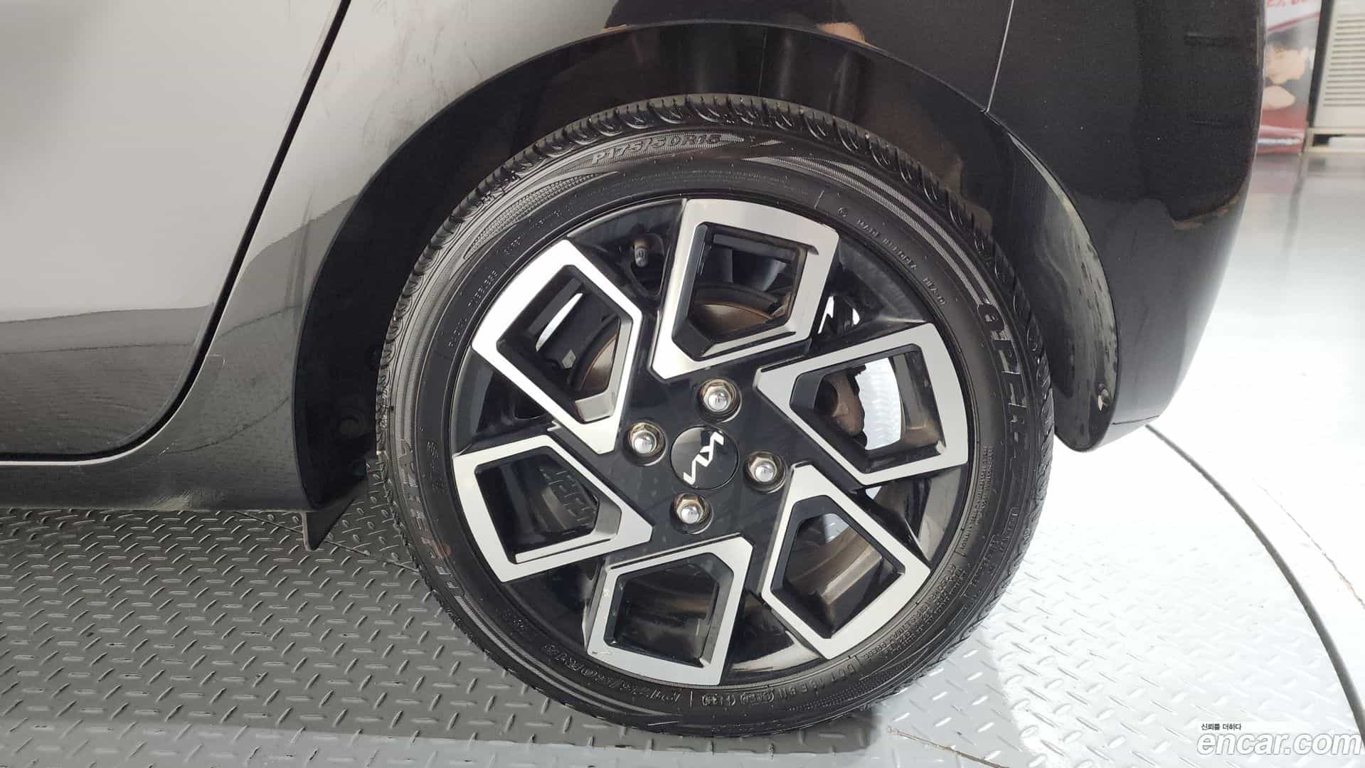 RAY Kia 2022.8-OUTER-031
