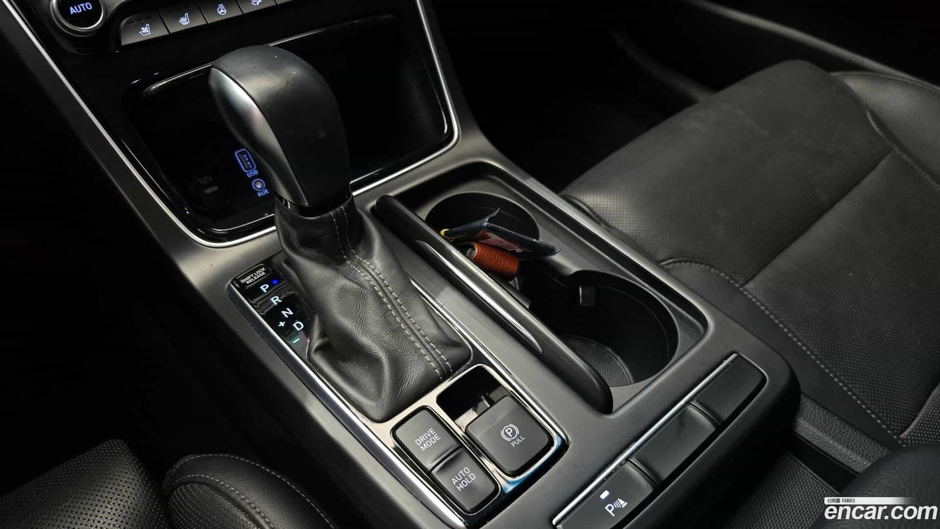 Grandeur Hyundai 2017.8-INNER-009