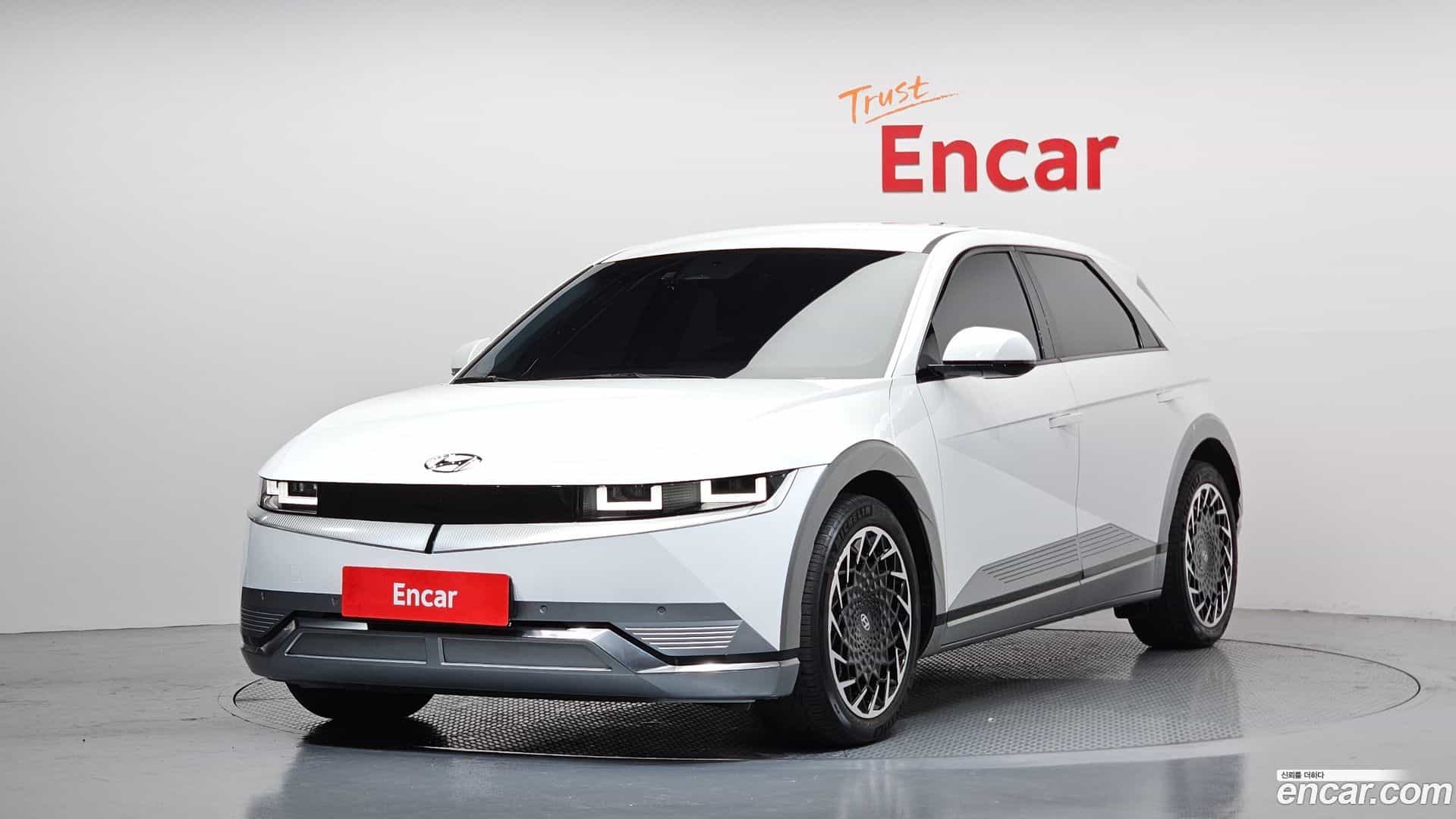 Ioniq5 Hyundai 2024.2-OUTER-001