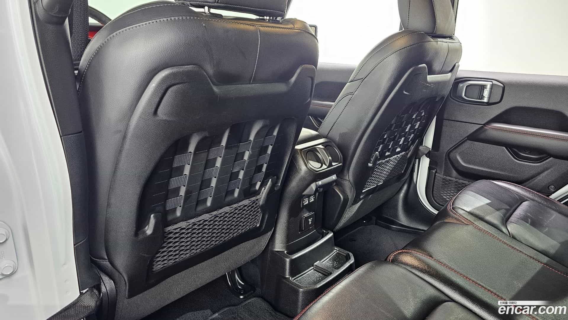 Wrangler Jeep 2021.2-OPTION-023