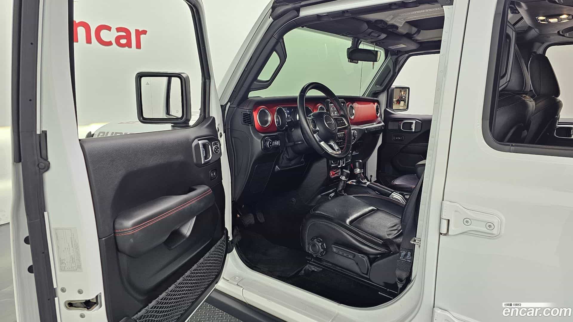 Wrangler Jeep 2021.2-INNER-036