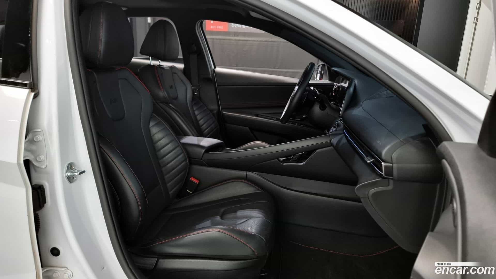 AVANTE Hyundai 2021.4-INNER-036