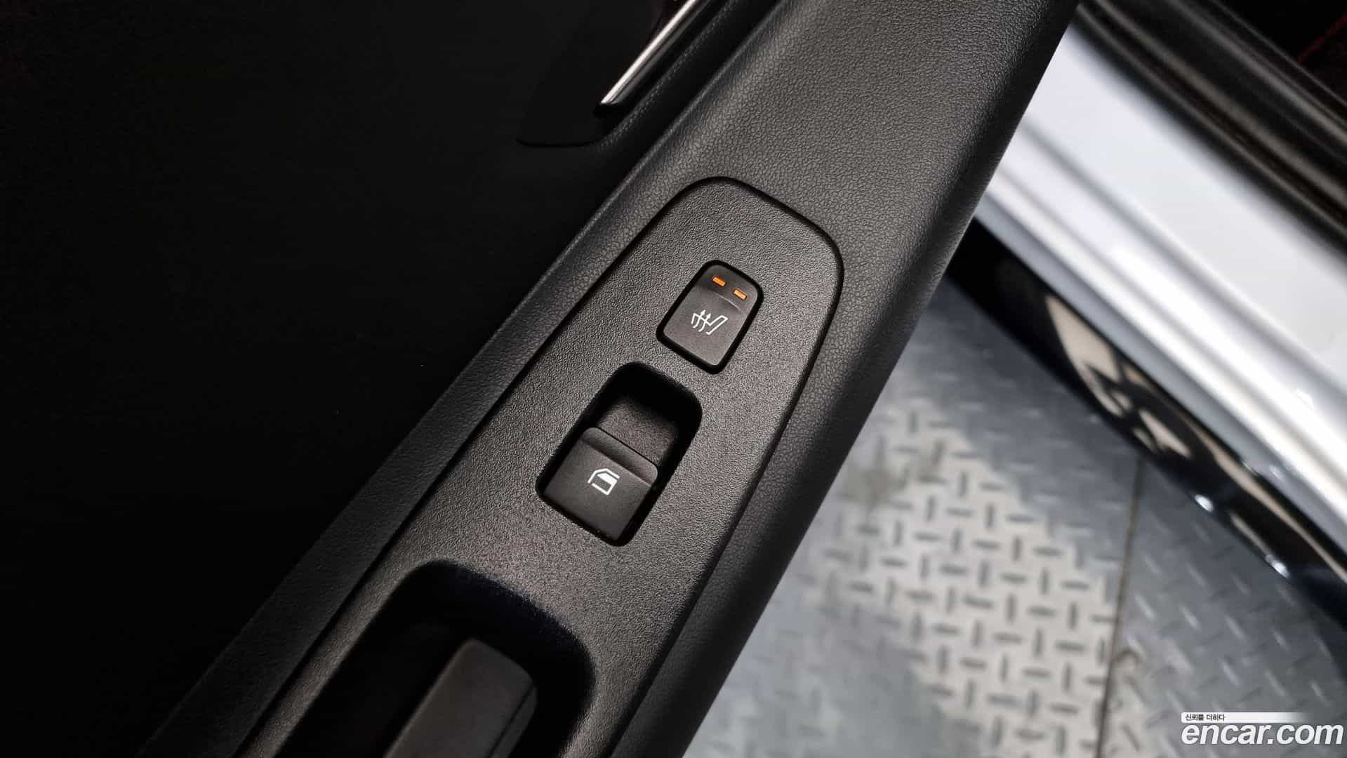 AVANTE Hyundai 2021.4-OPTION-042