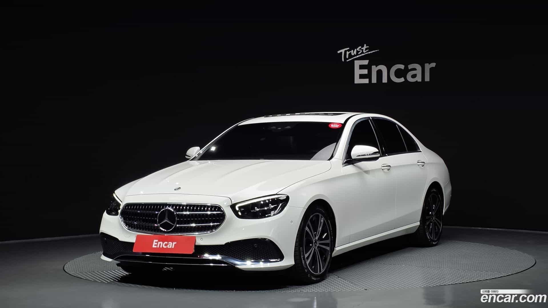E-Class Mercedes-Benz 2021.6-OUTER-001