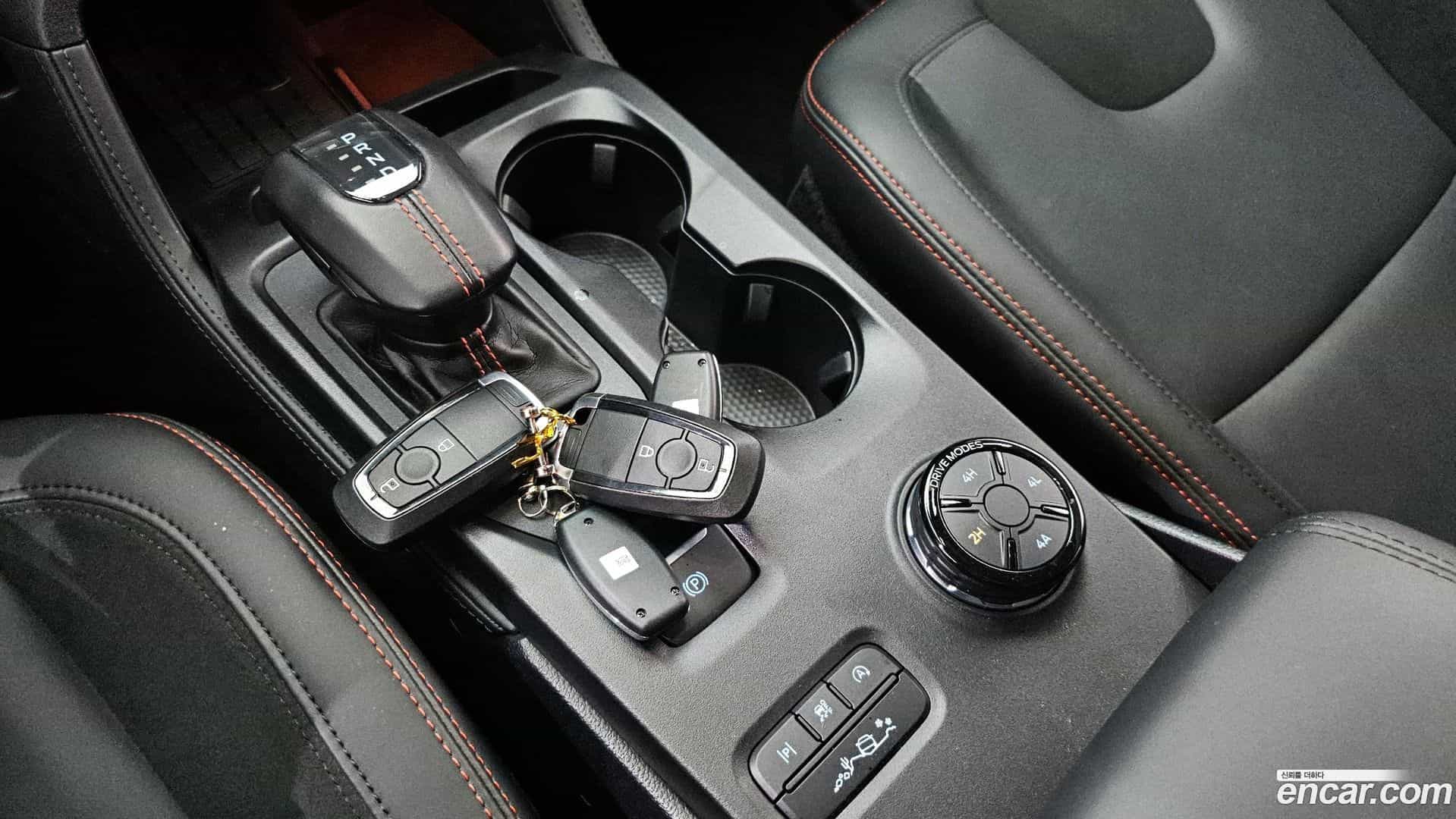 Ranger Ford 2025.4-INNER-009