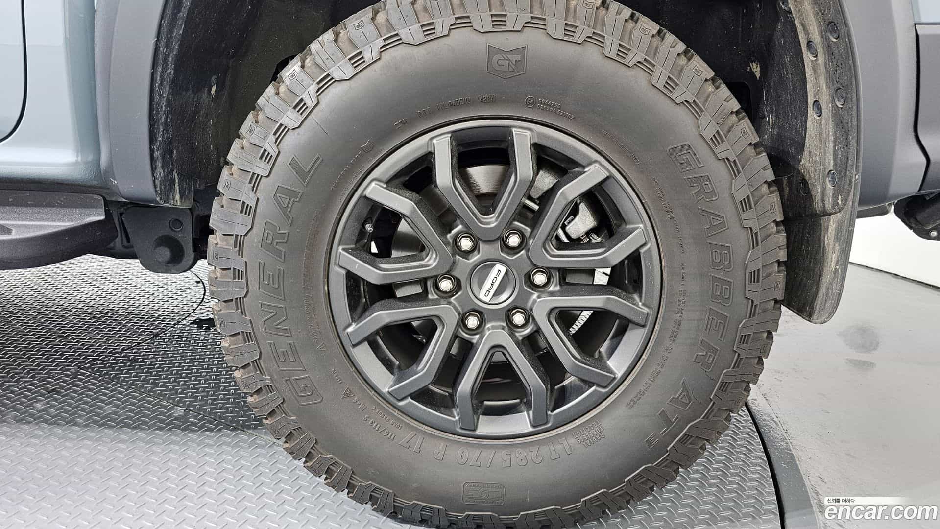 Ranger Ford 2025.4-OUTER-031