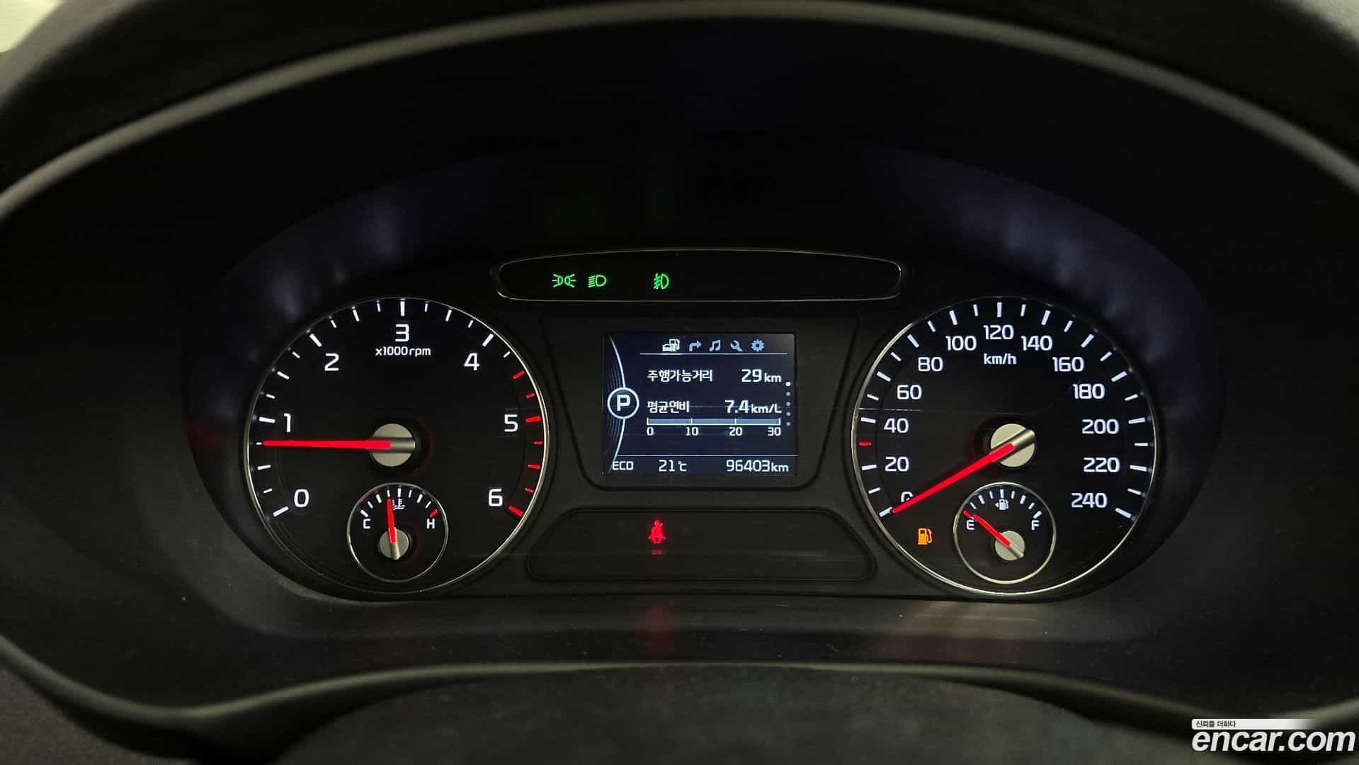 Sorento Kia 2016.3-INNER-008
