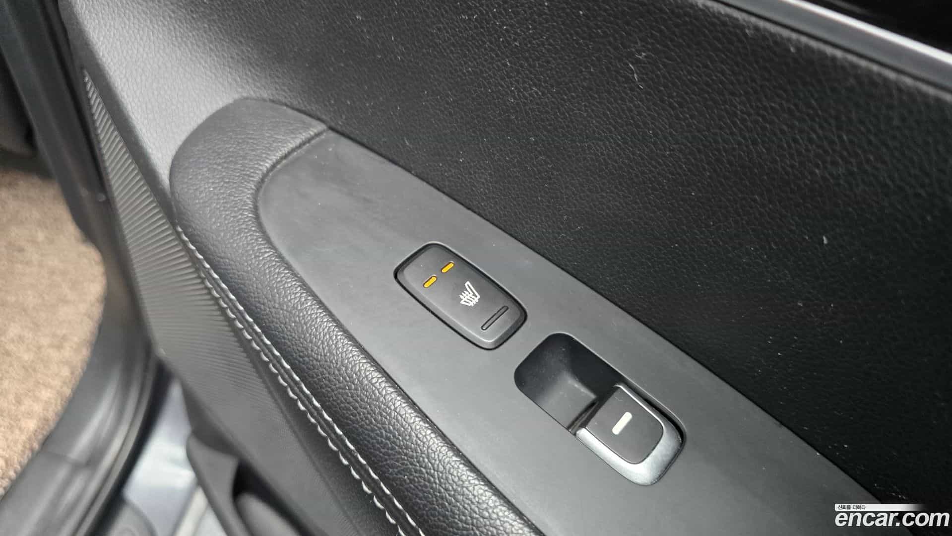 Sorento Kia 2016.3-OPTION-040