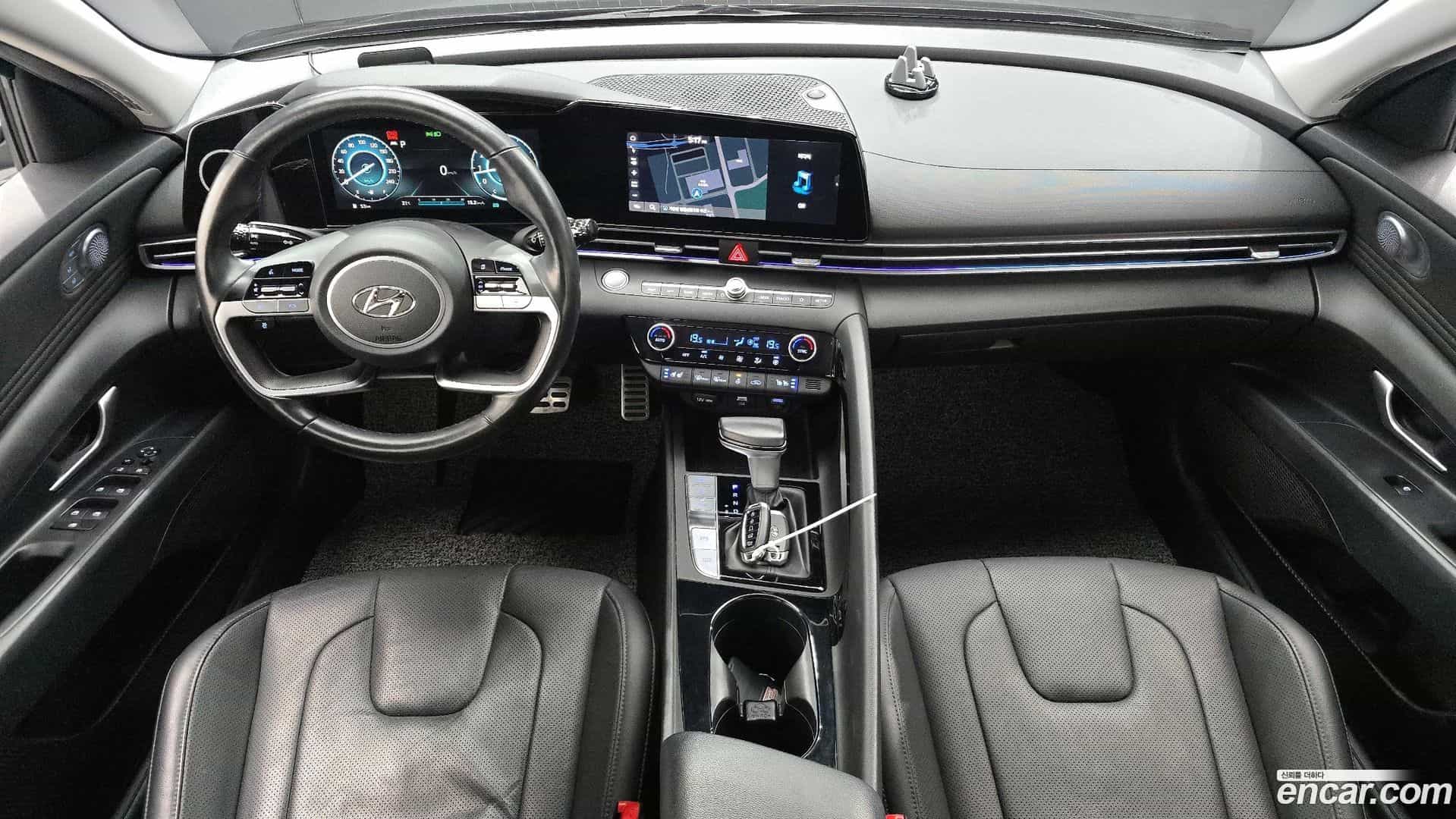 AVANTE Hyundai 2020.6-INNER-007