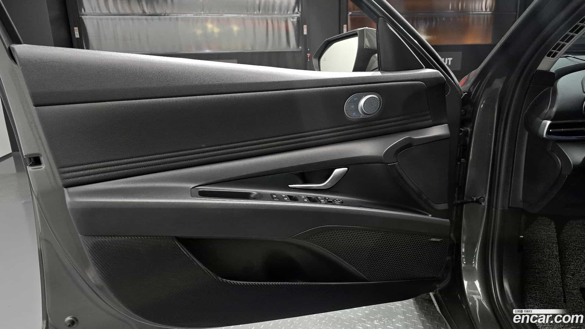 AVANTE Hyundai 2020.6-INNER-034