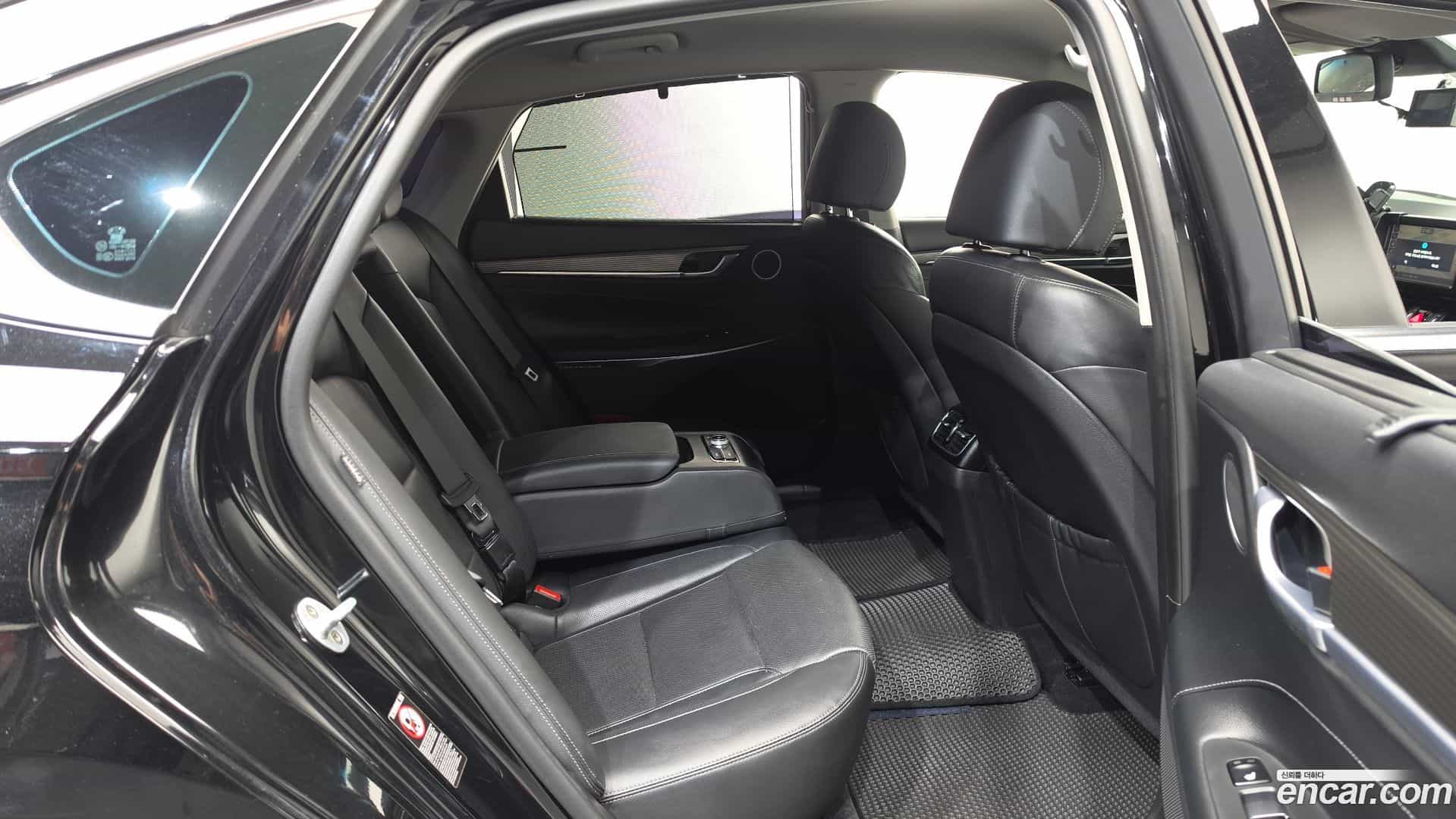 Grandeur Hyundai 2016.11-OPTION-015