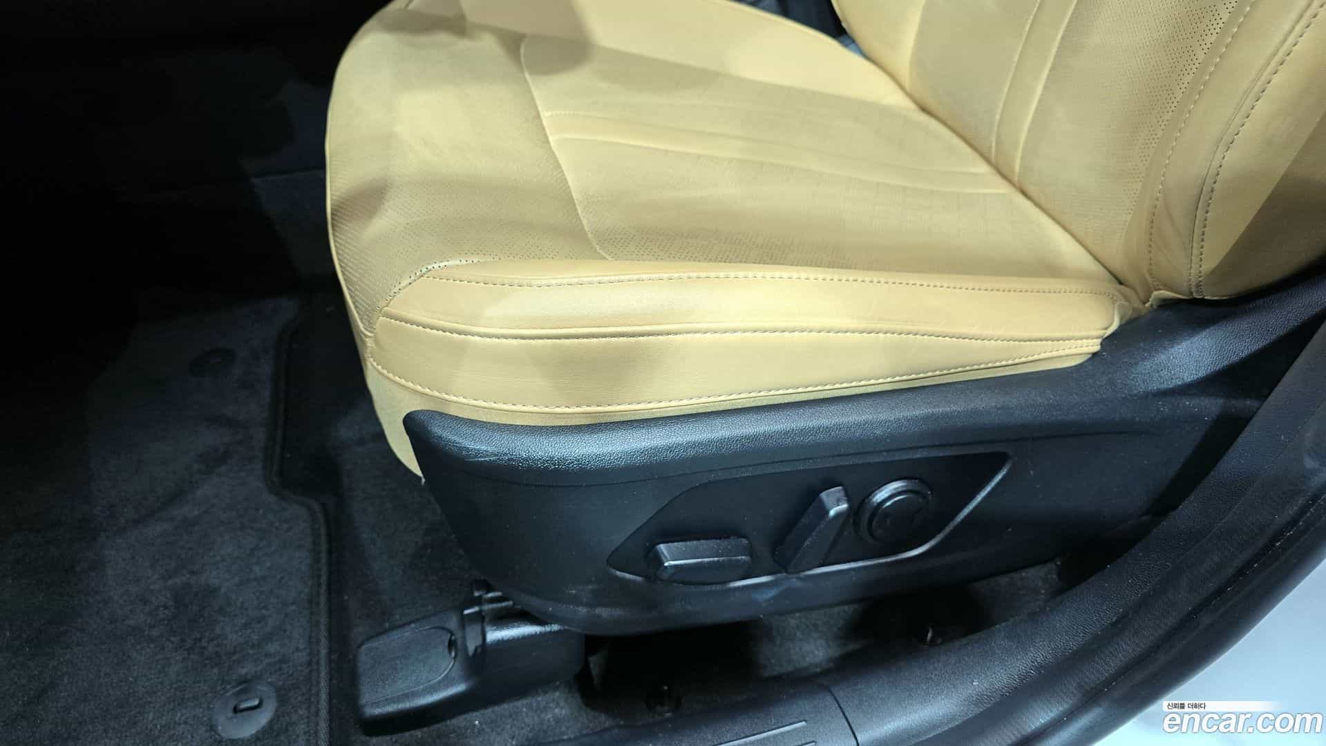 Sorento Kia 2022.2-OPTION-044