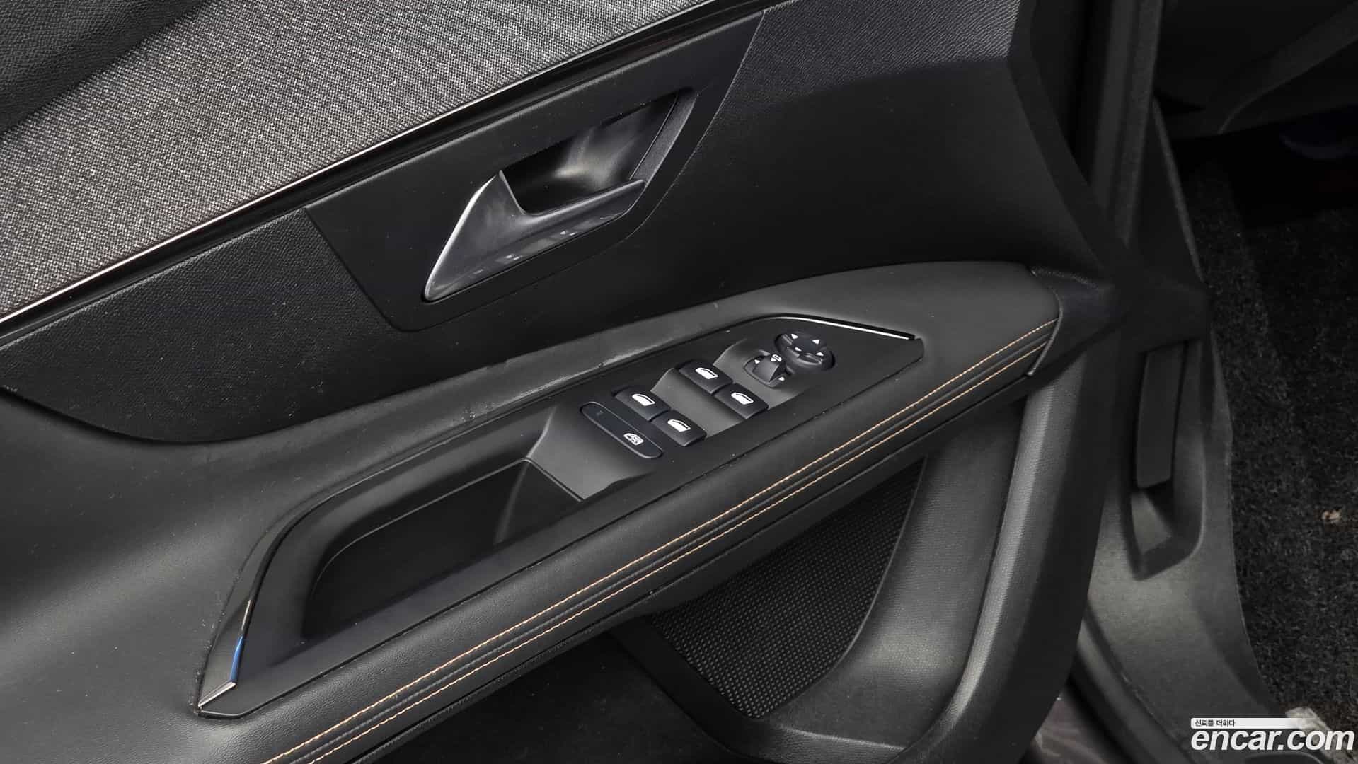 3008 Peugeot 2020.11-OPTION-020