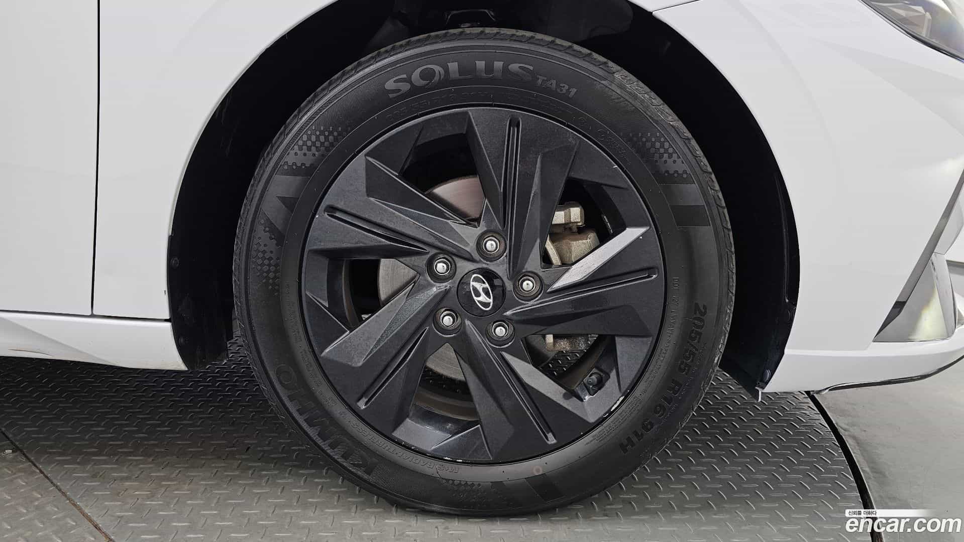 AVANTE Hyundai 2022.3-OUTER-005