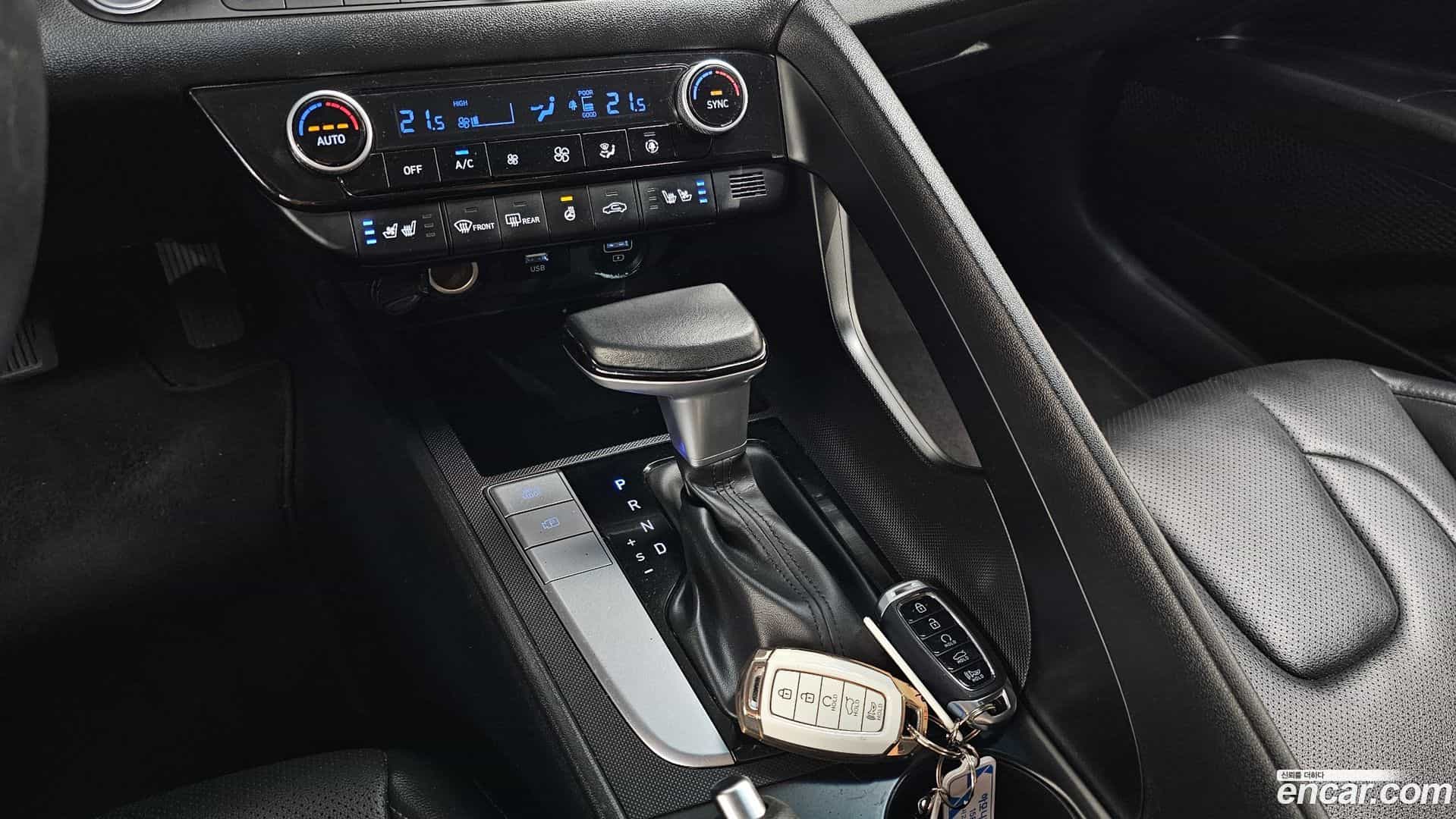 AVANTE Hyundai 2022.3-INNER-009
