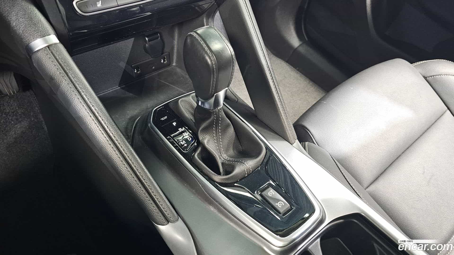 QM6 Renault Korea 2020.7-INNER-009