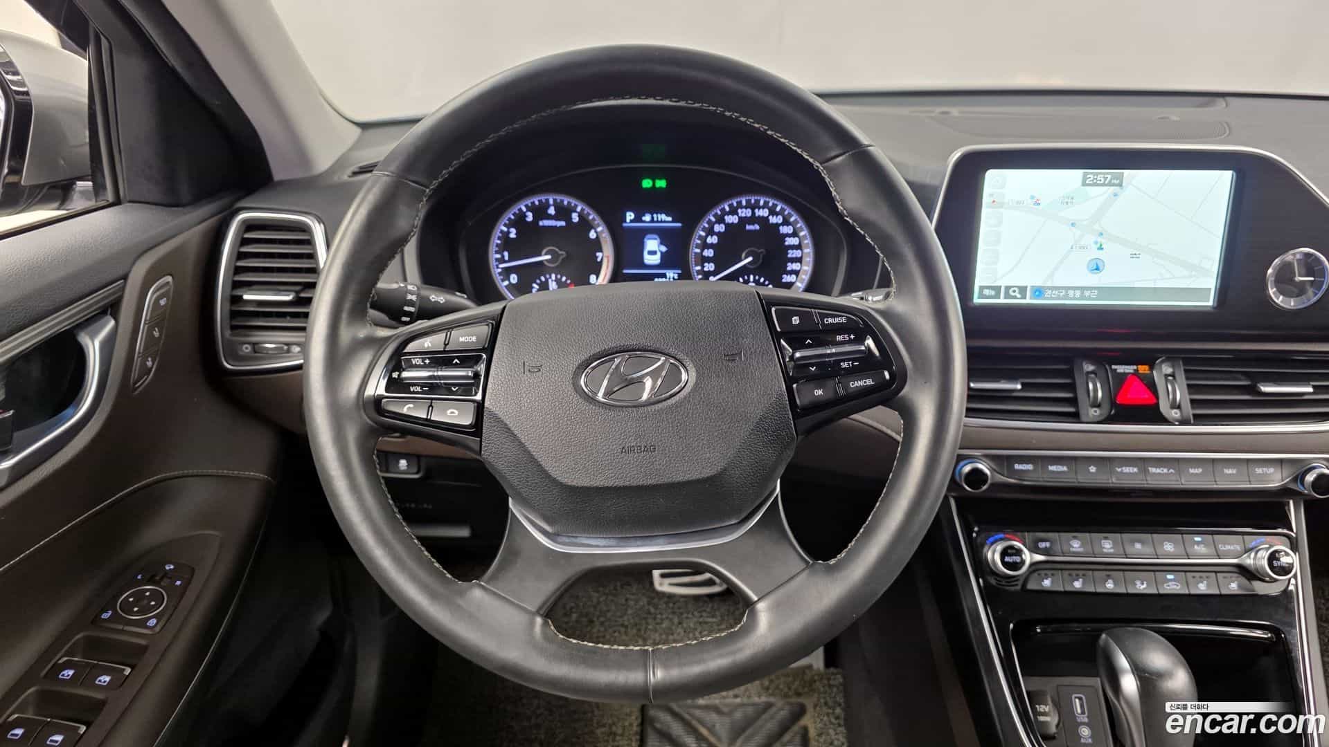 Grandeur Hyundai 2017.0-OPTION-017